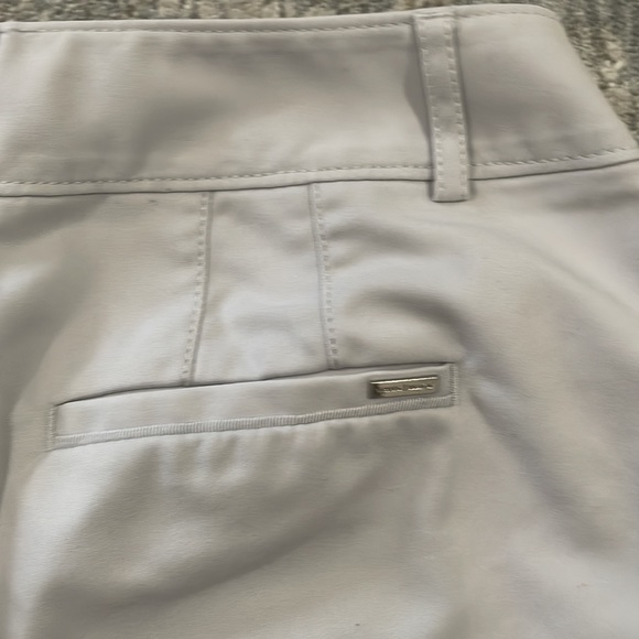 WHBM Capris Slacks - Picture 4 of 7